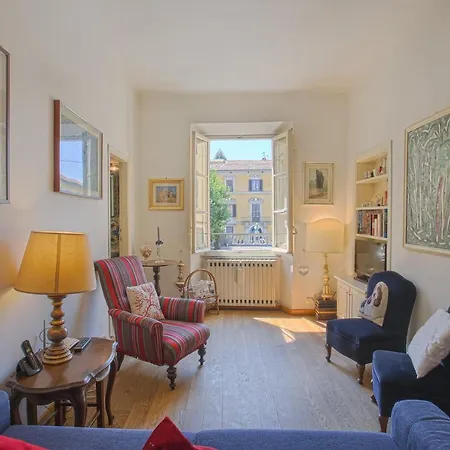 La Casa Dell'artista Apartment *